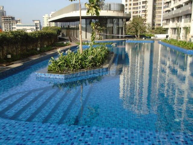 2 BHK Apartment in Goregaon East for resale Mumbai. The reference number is 20127690