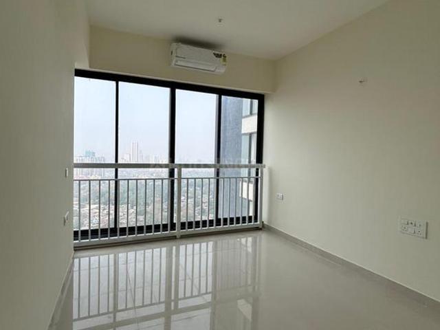 2 BHK Apartment in Malad East for resale Mumbai. The reference number is 20201964