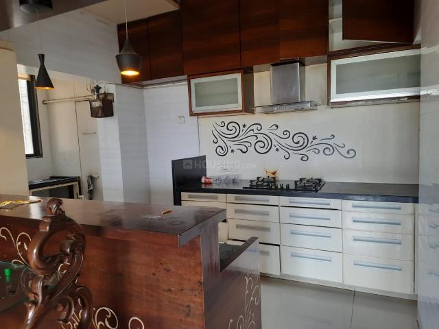2 BHK Apartment in Malad East for resale Mumbai. The reference number is 20507834