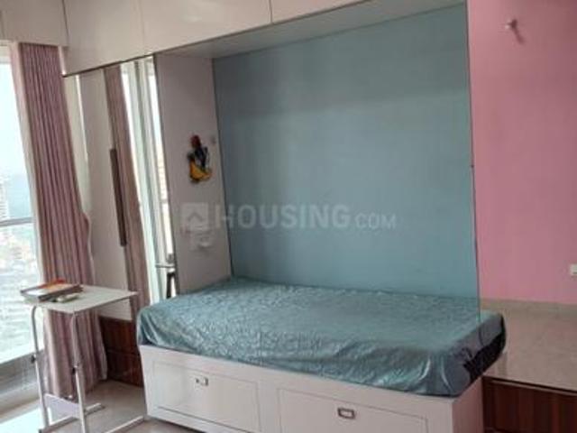 2 BHK Apartment in Malad East for resale Mumbai. The reference number is 20692374