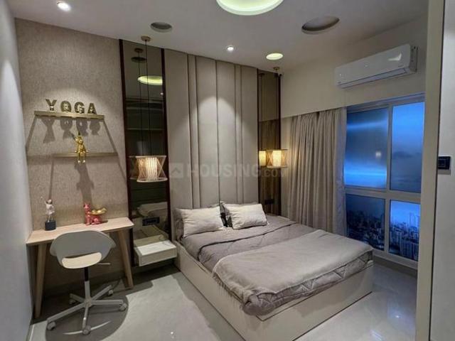 2 BHK Apartment in Malad East for resale Mumbai. The reference number is 20628255
