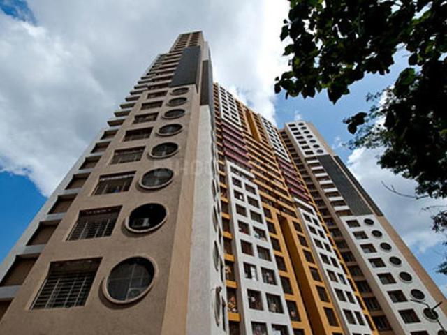 2 BHK Apartment in Malad East for resale Mumbai. The reference number is 20632639