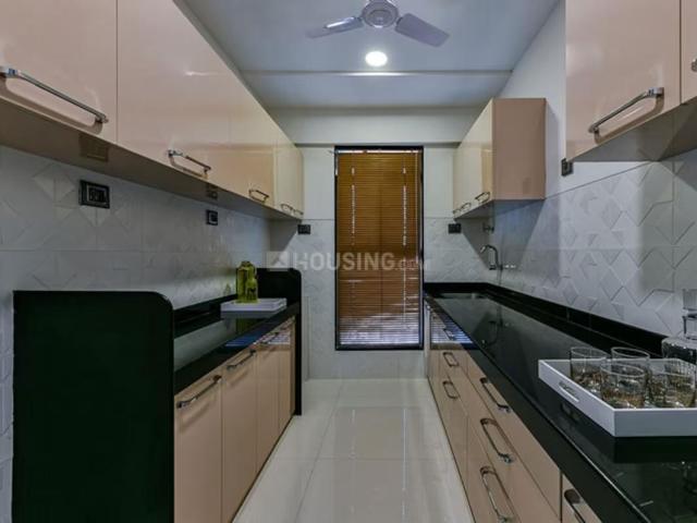 2 BHK Apartment in Malad East for resale Mumbai. The reference number is 20865359