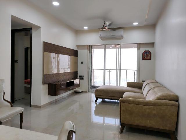 2 BHK Apartment in Malad East for resale Western Suburbs. The reference number is 16727602