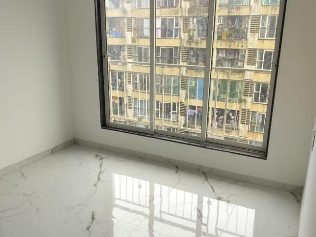 2 BHK Apartment in Malad West for rent Mumbai. The reference number is 17822546