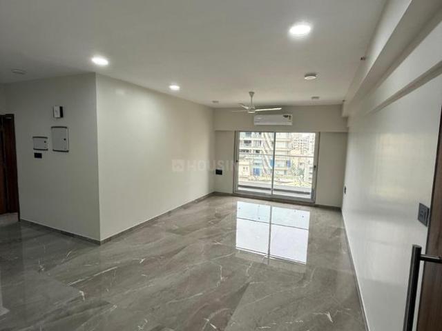 2 BHK Apartment in Malad West for rent Mumbai. The reference number is 17950068