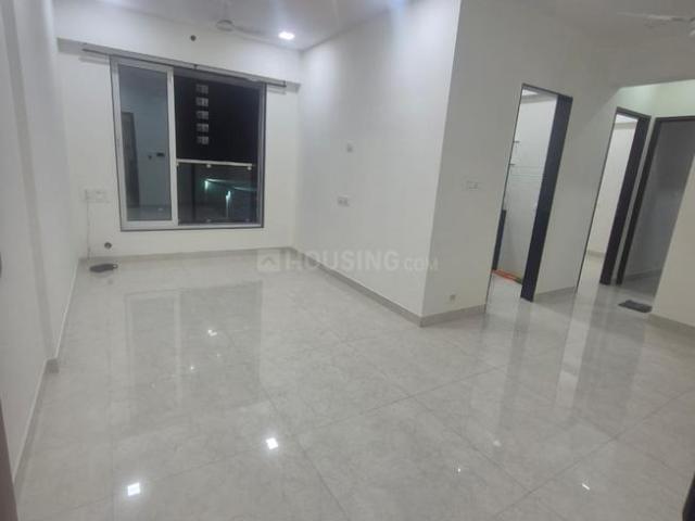 2 BHK Apartment in Malad West for rent Mumbai. The reference number is 18719718