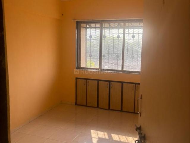 2 BHK Apartment in Malad West for rent Mumbai. The reference number is 19417528