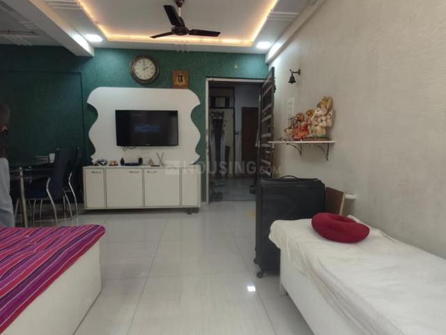 2 BHK Apartment in Malad West for rent Mumbai. The reference number is 19450927
