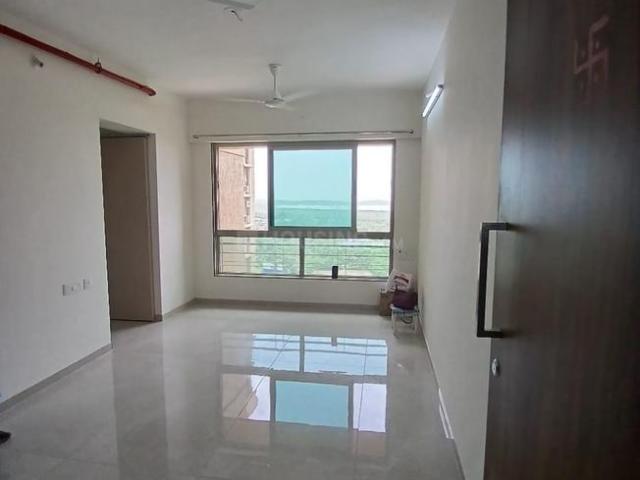 2 BHK Apartment in Malad West for rent Mumbai. The reference number is 19504520