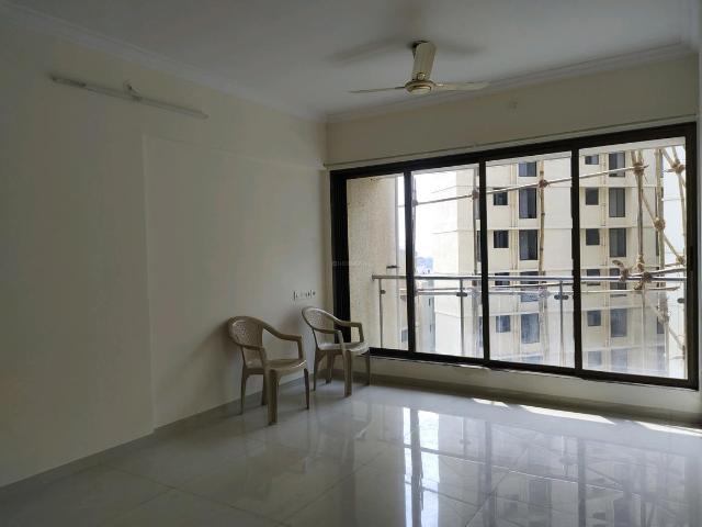 2 BHK Apartment in Malad West for rent Mumbai. The reference number is 19545351