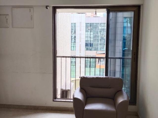 2 BHK Apartment in Malad West for rent Mumbai. The reference number is 19606048