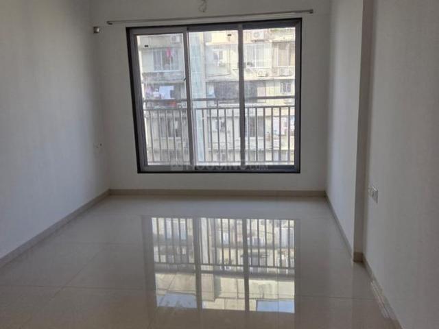 2 BHK Apartment in Malad West for rent Mumbai. The reference number is 19650306