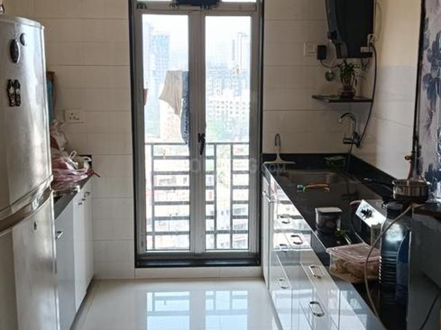 2 BHK Apartment in Malad West for rent Mumbai. The reference number is 19661522