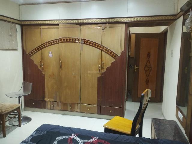 2 BHK Apartment in Malad West for rent Mumbai. The reference number is 19690960