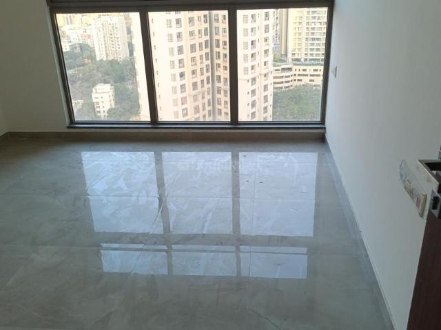 2 BHK Apartment in Malad West for rent Mumbai. The reference number is 19861470