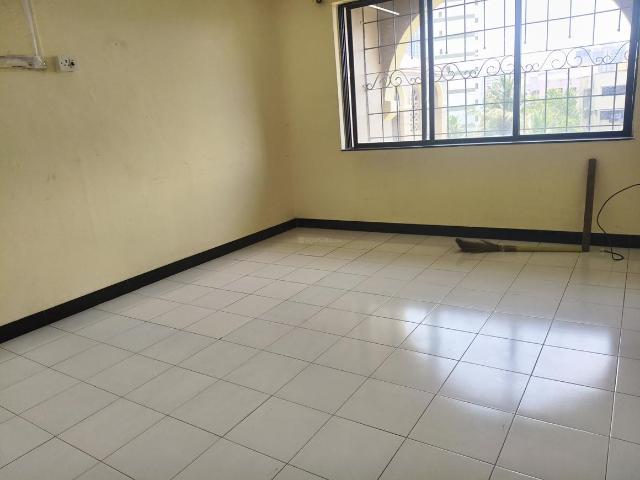 2 BHK Apartment in Malad West for rent Mumbai. The reference number is 19888372