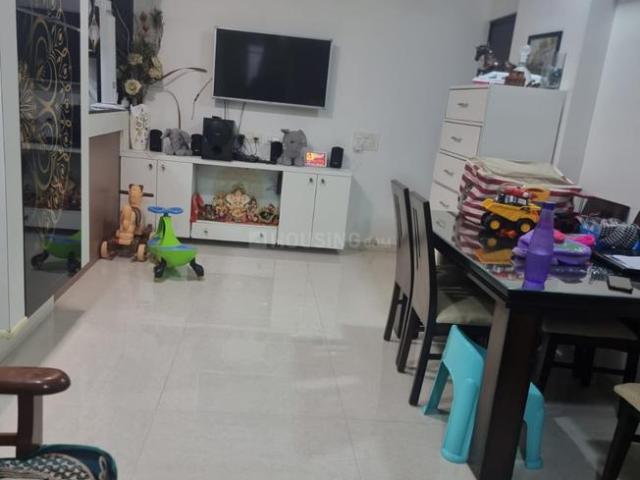 2 BHK Apartment in Malad West for rent Mumbai. The reference number is 19953377