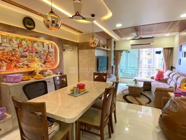 2 BHK Apartment in Malad West for rent Mumbai. The reference number is 19965051