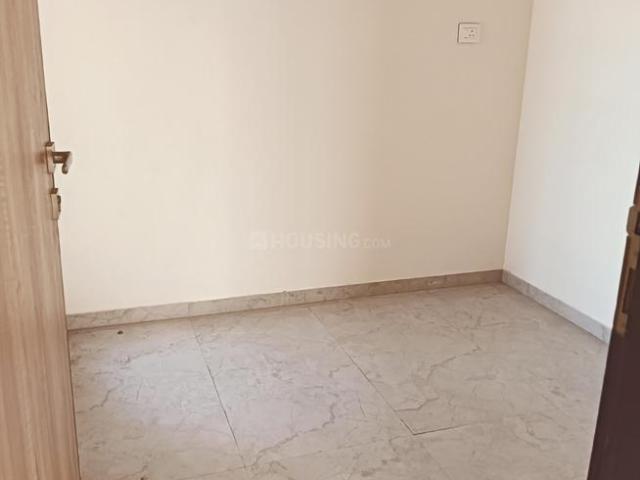 2 BHK Apartment in Malad West for rent Mumbai. The reference number is 19986931