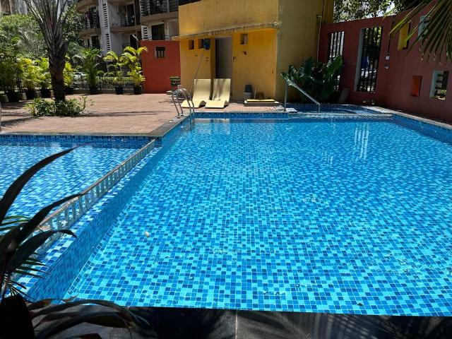 2 BHK Apartment in Malad West for rent Mumbai. The reference number is 19988463
