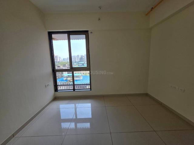 2 BHK Apartment in Malad West for rent Mumbai. The reference number is 19988385