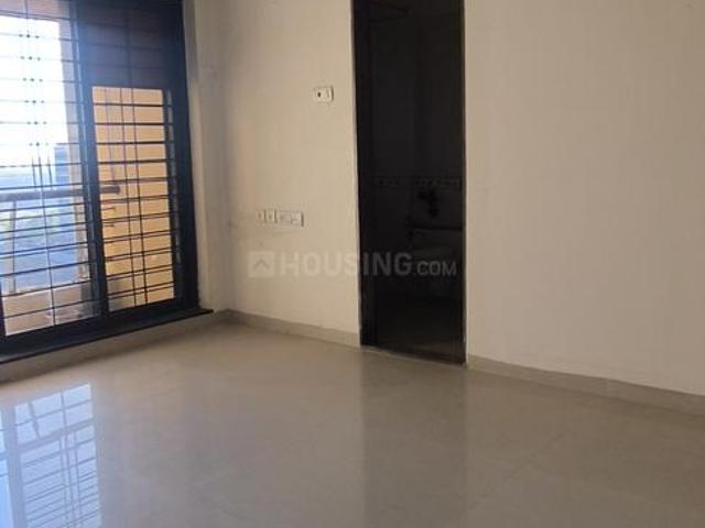 2 BHK Apartment in Malad West for rent Mumbai. The reference number is 19993350