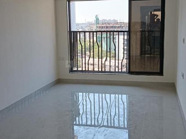2 BHK Apartment in Malad West for rent Mumbai. The reference number is 19015538