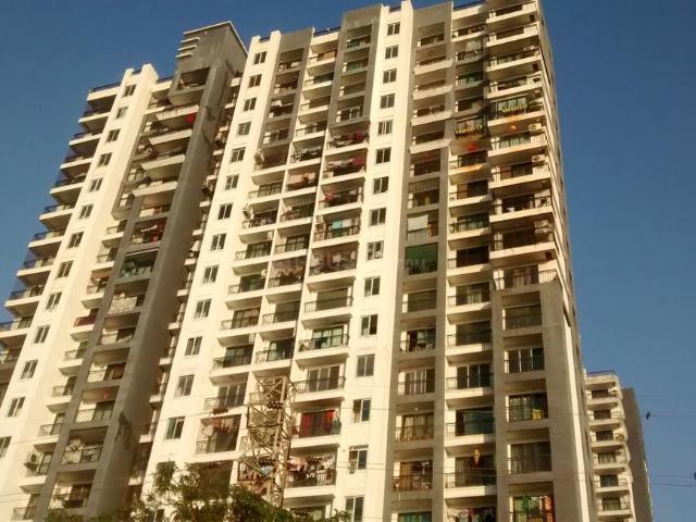 2 BHK Apartment in Malad West for rent Mumbai. The reference number is 19165791