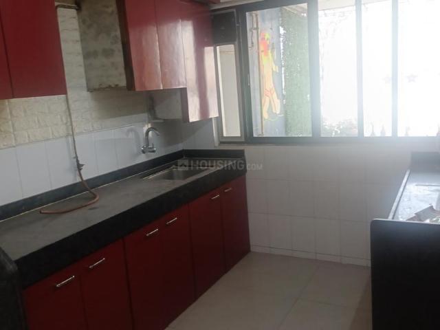 2 BHK Apartment in Malad West for rent Mumbai. The reference number is 19345221