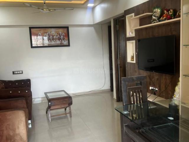 2 BHK Apartment in Malad West for rent Mumbai. The reference number is 19374535