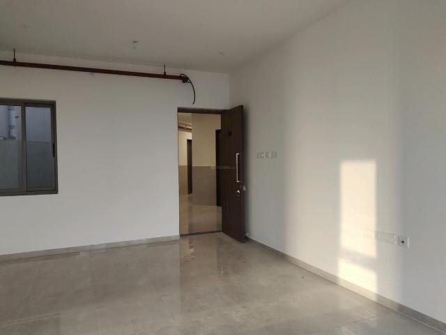 2 BHK Apartment in Malad West for rent Mumbai. The reference number is 19380854