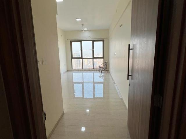 2 BHK Apartment in Malad West for rent Mumbai. The reference number is 20401983