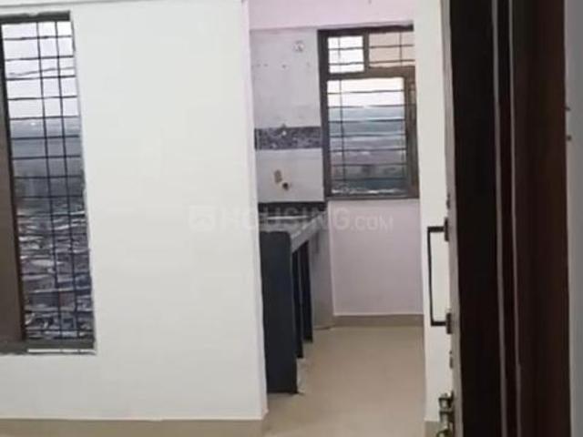 2 BHK Apartment in Malad West for rent Mumbai. The reference number is 20423426