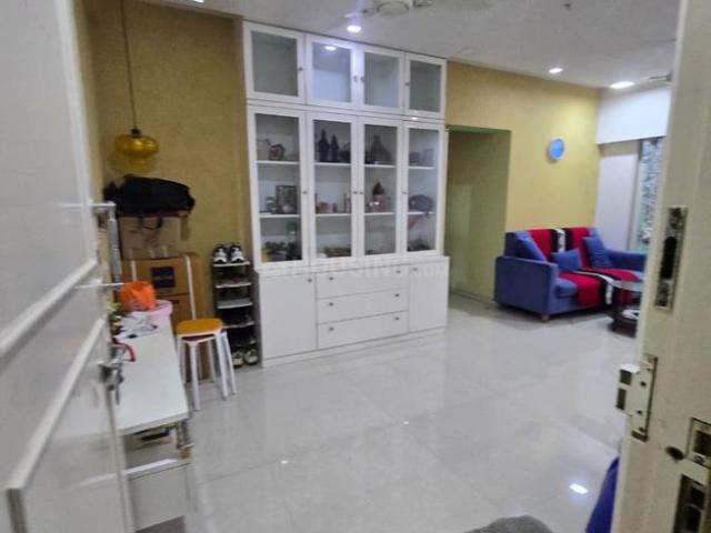 2 BHK Apartment in Malad West for rent Mumbai. The reference number is 20450889