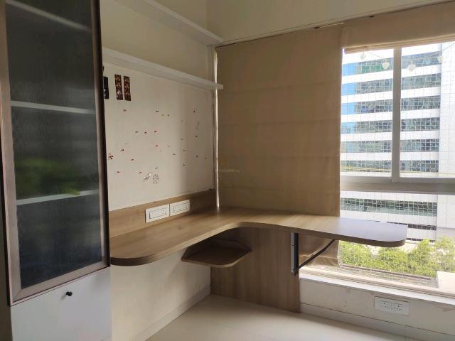 2 BHK Apartment in Malad West for rent Mumbai. The reference number is 20459932