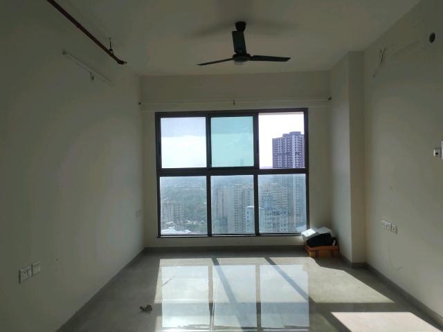 2 BHK Apartment in Malad West for rent Mumbai. The reference number is 20477455
