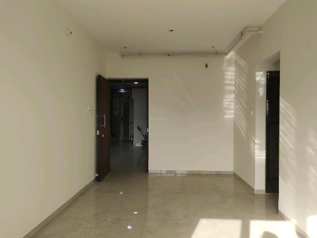 2 BHK Apartment in Malad West for rent Mumbai. The reference number is 20484605