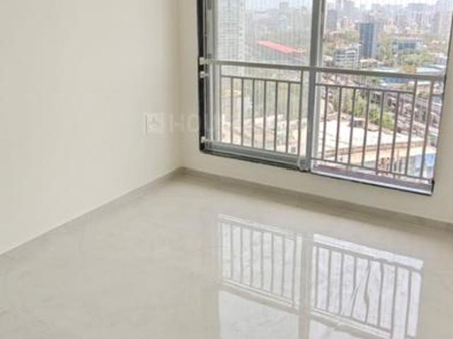 2 BHK Apartment in Malad West for rent Mumbai. The reference number is 20596803