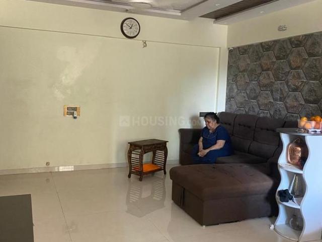 2 BHK Apartment in Malad West for rent Mumbai. The reference number is 20603155