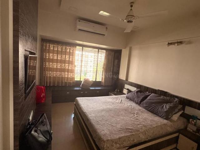 2 BHK Apartment in Malad West for rent Mumbai. The reference number is 20615457