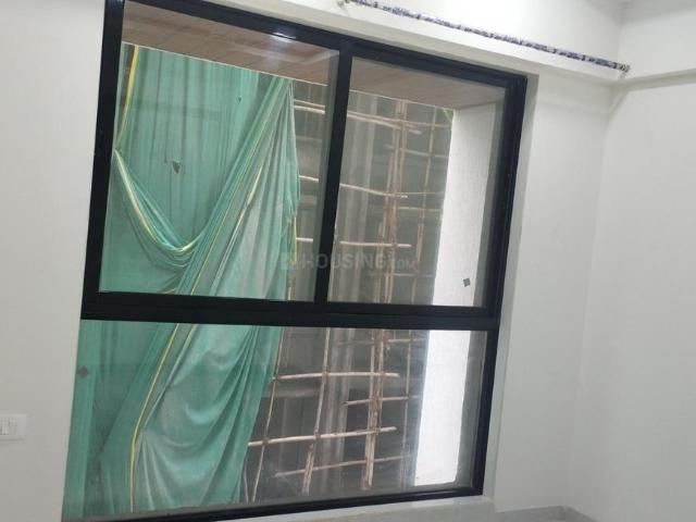 2 BHK Apartment in Malad West for rent Mumbai. The reference number is 20657225