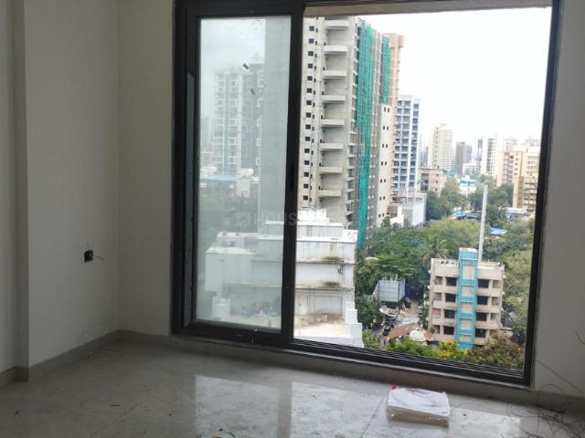 2 BHK Apartment in Malad West for rent Mumbai. The reference number is 20681944