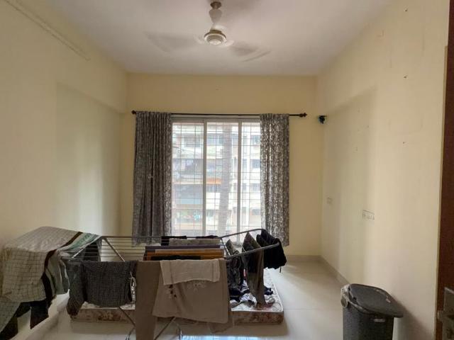 2 BHK Apartment in Malad West for rent Mumbai. The reference number is 20681064