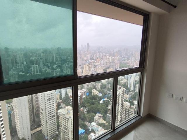 2 BHK Apartment in Malad West for rent Mumbai. The reference number is 20719495