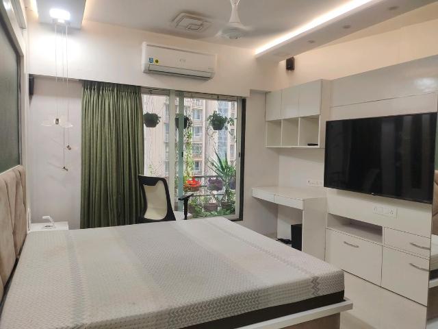 2 BHK Apartment in Malad West for rent Mumbai. The reference number is 20744393
