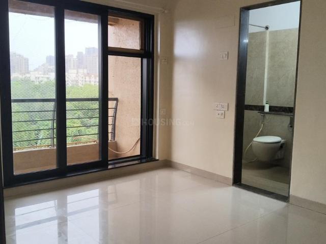 2 BHK Apartment in Malad West for rent Mumbai. The reference number is 20765445