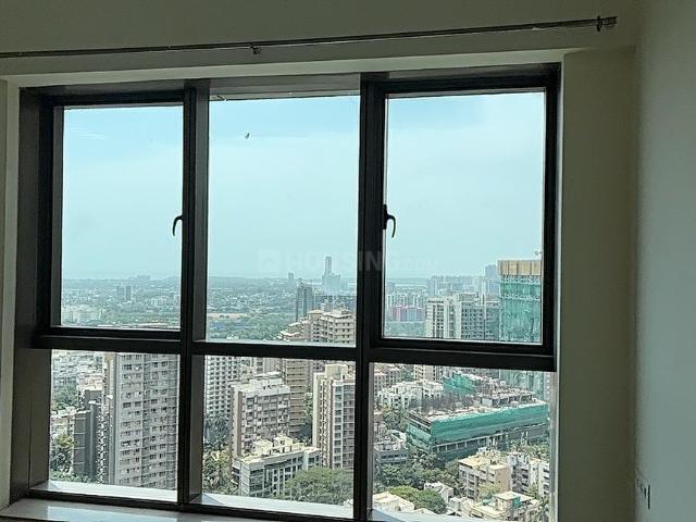 2 BHK Apartment in Malad West for rent Mumbai. The reference number is 20021460