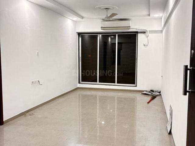 2 BHK Apartment in Malad West for rent Mumbai. The reference number is 20039320