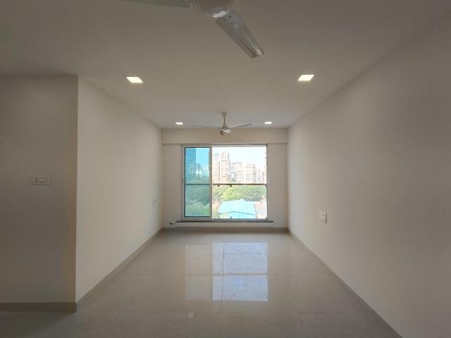 2 BHK Apartment in Malad West for rent Mumbai. The reference number is 20049449